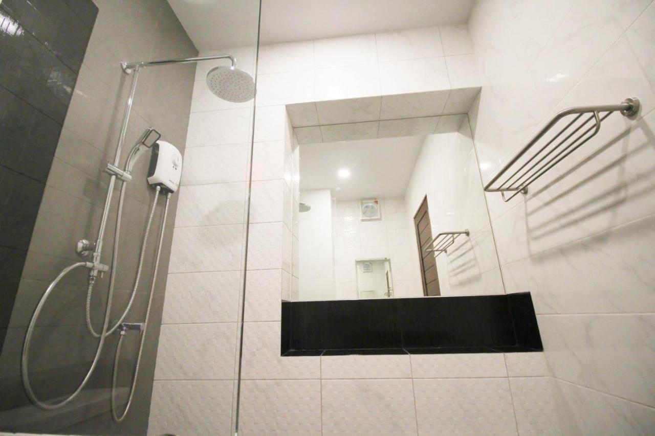 Отель Baan Plaai Ngam Бопхут Экстерьер фото